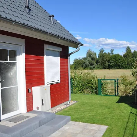 Holiday home Haus Frida *